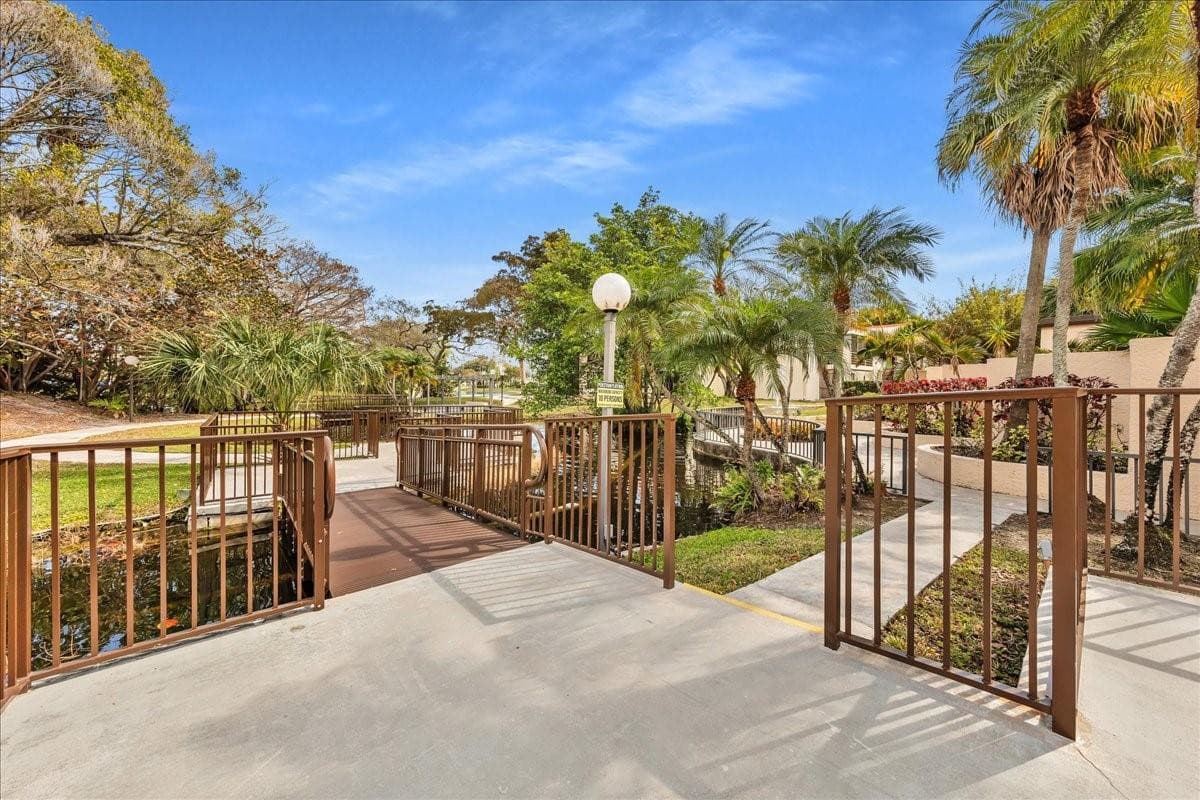 2217 Cypress Island Drive 507, Pompano Beach, FL 33069 40