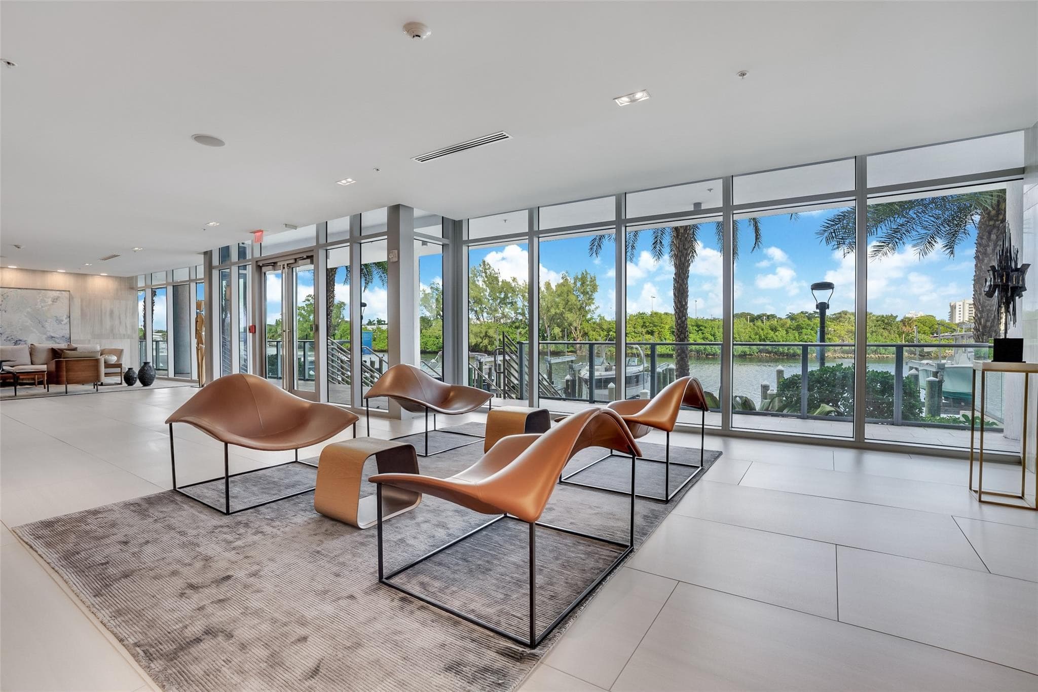 1180 N Federal Highway 1203, Fort Lauderdale, FL 33304 26