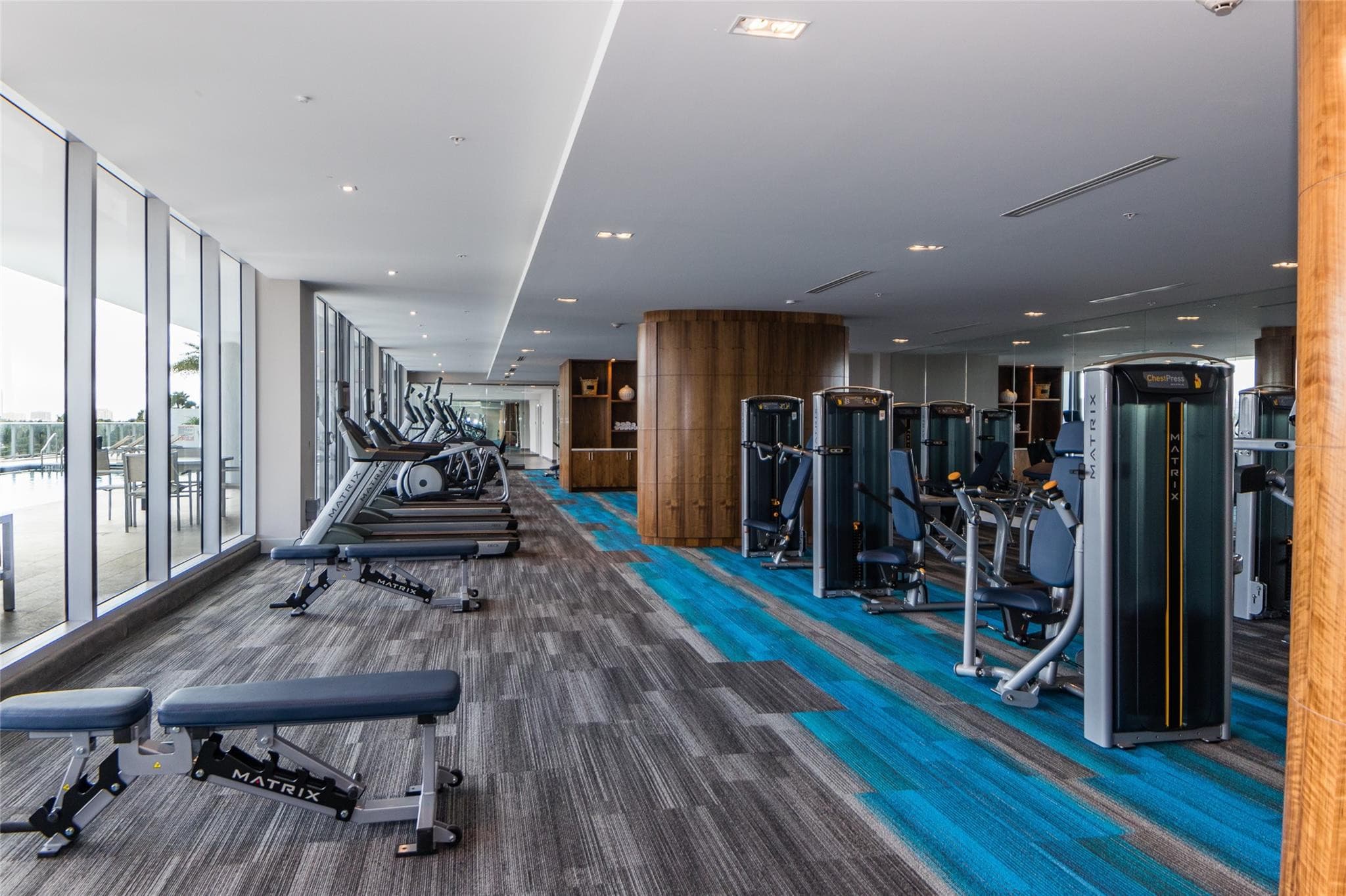 1180 N Federal Highway 1203, Fort Lauderdale, FL 33304 37
