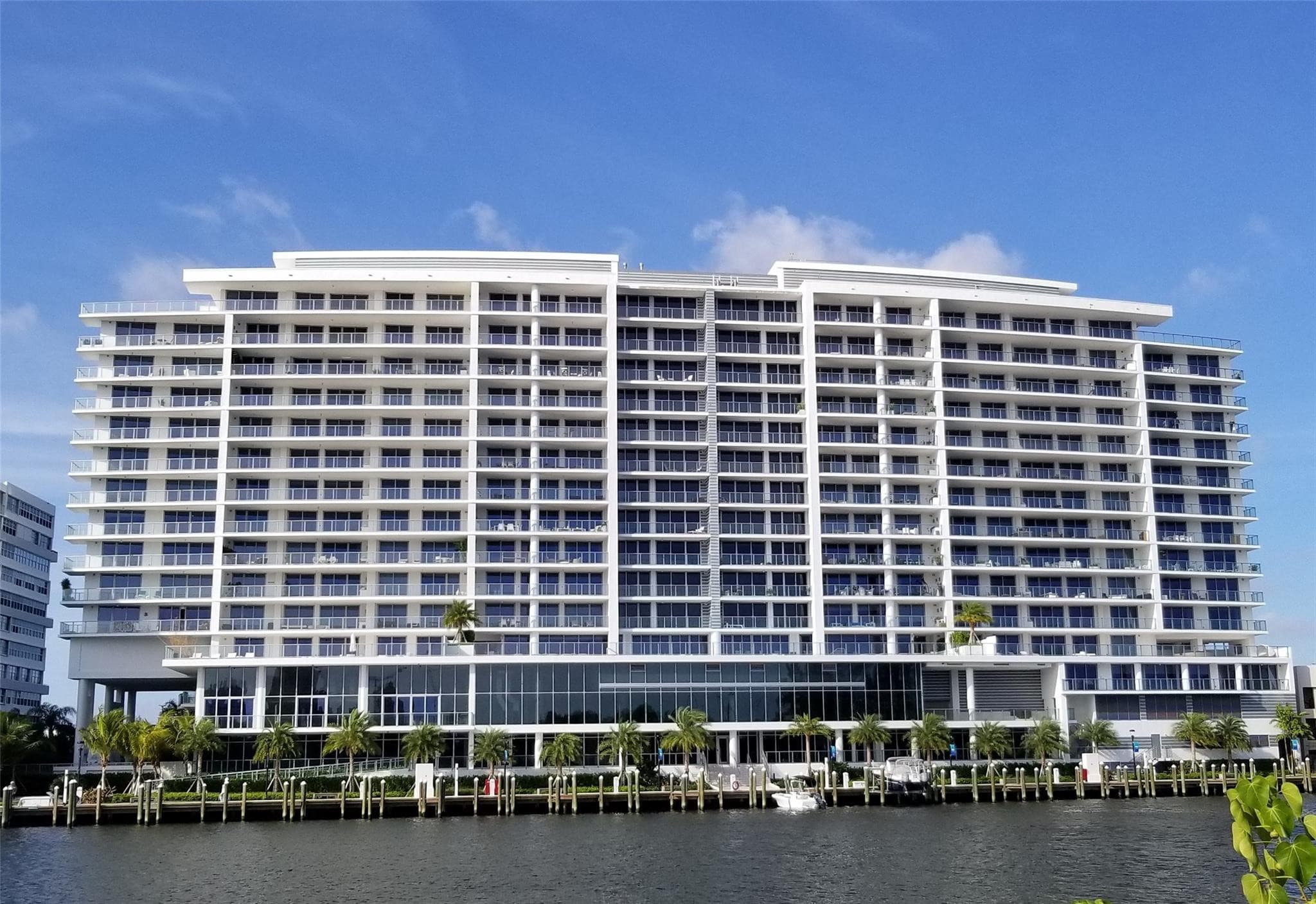 1180 N Federal Highway 1203, Fort Lauderdale, FL 33304 51