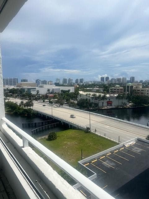 1160 N Federal Highway 1118, Fort Lauderdale, FL 33304 8
