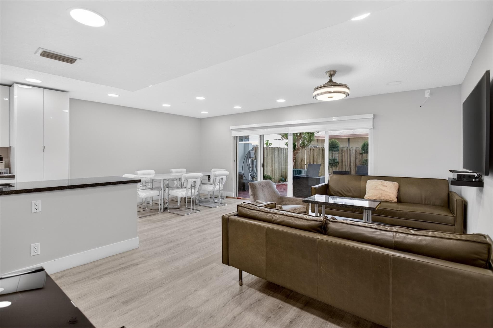 3331 Farragut Street 8d, Hollywood, FL 33021 6