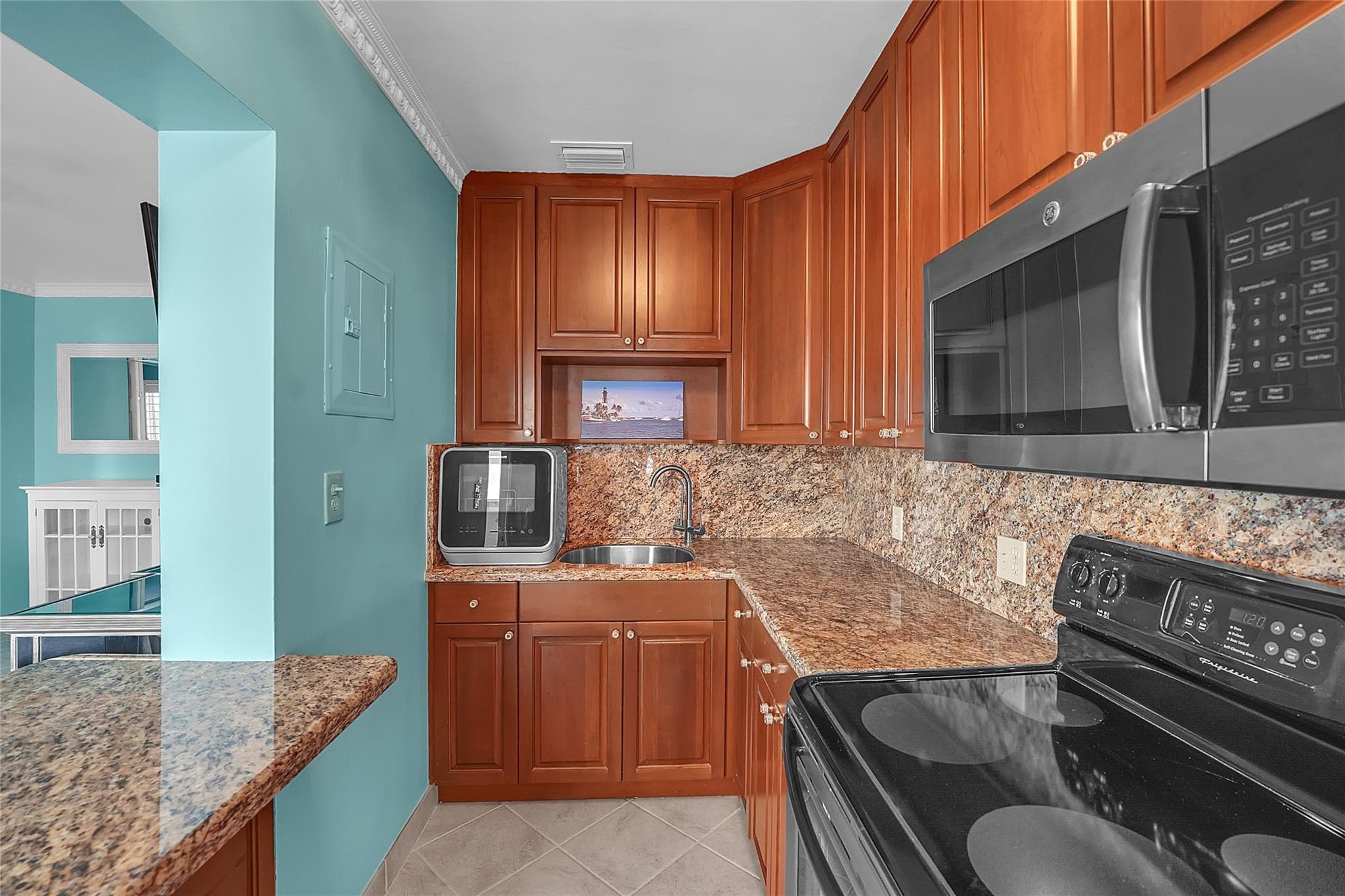 1187 Hillsboro Mile 9e, Hillsboro Beach, FL 33062 16