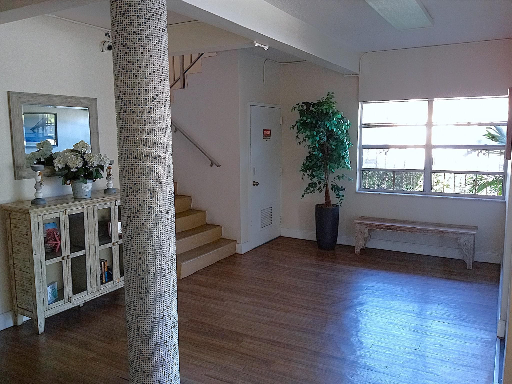 2010 Fillmore Street 303, Hollywood, FL 33020 7