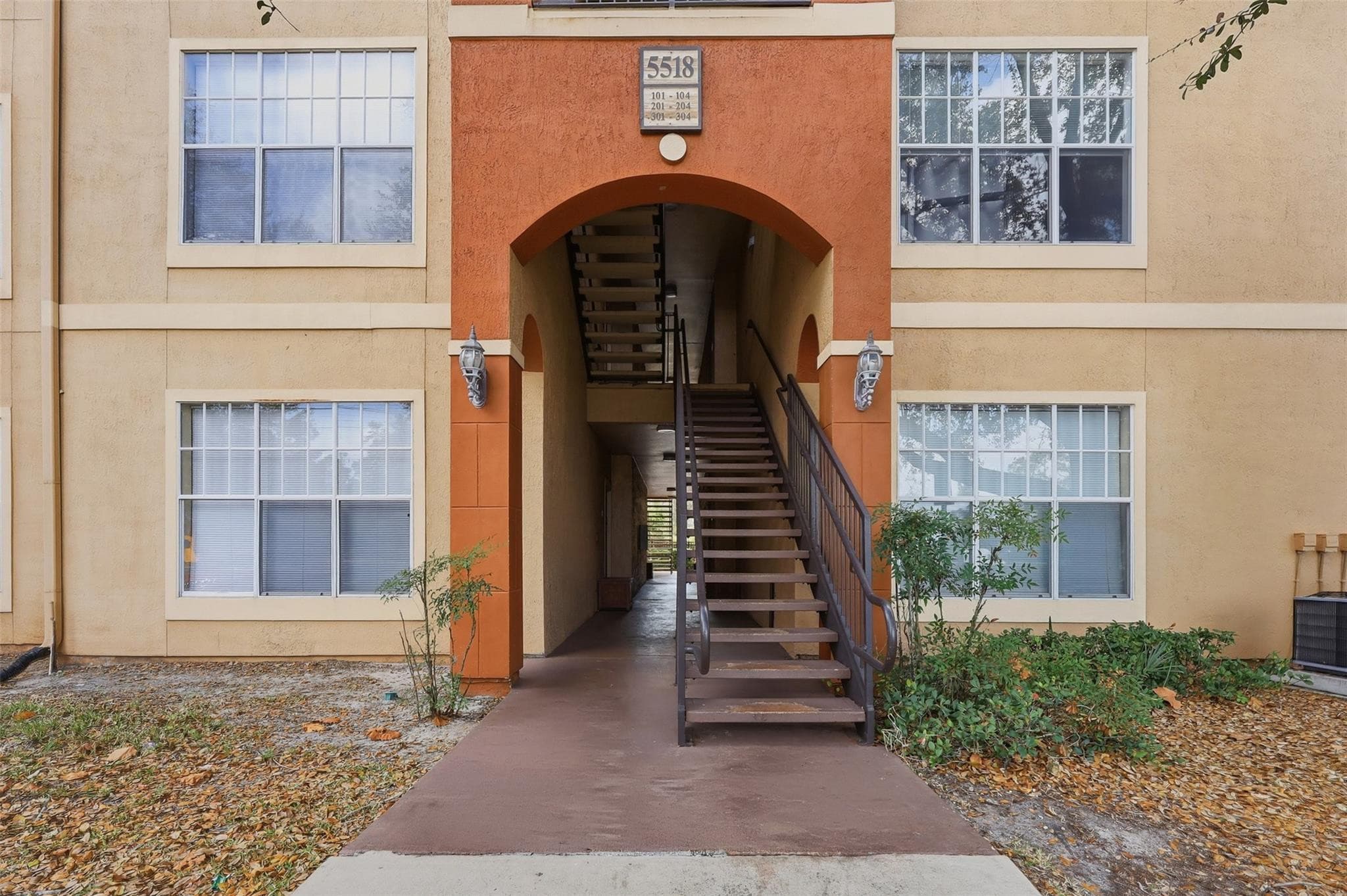 5518 Metrowest Boulevard 11-104, Orlando, FL 32811 4