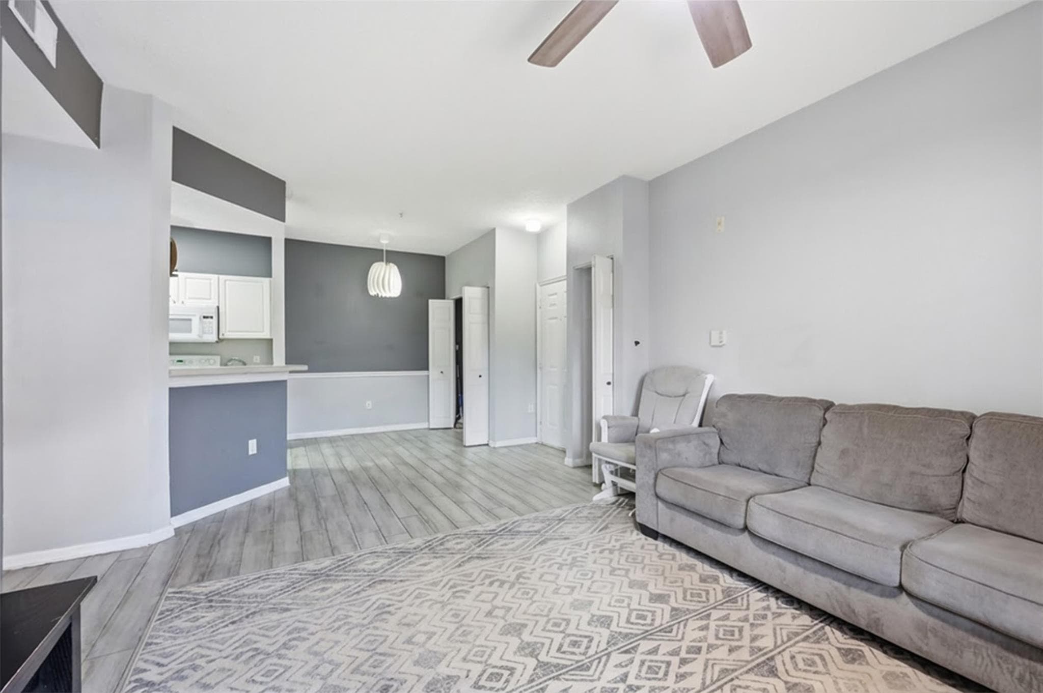 5518 Metrowest Boulevard 11-104, Orlando, FL 32811 9