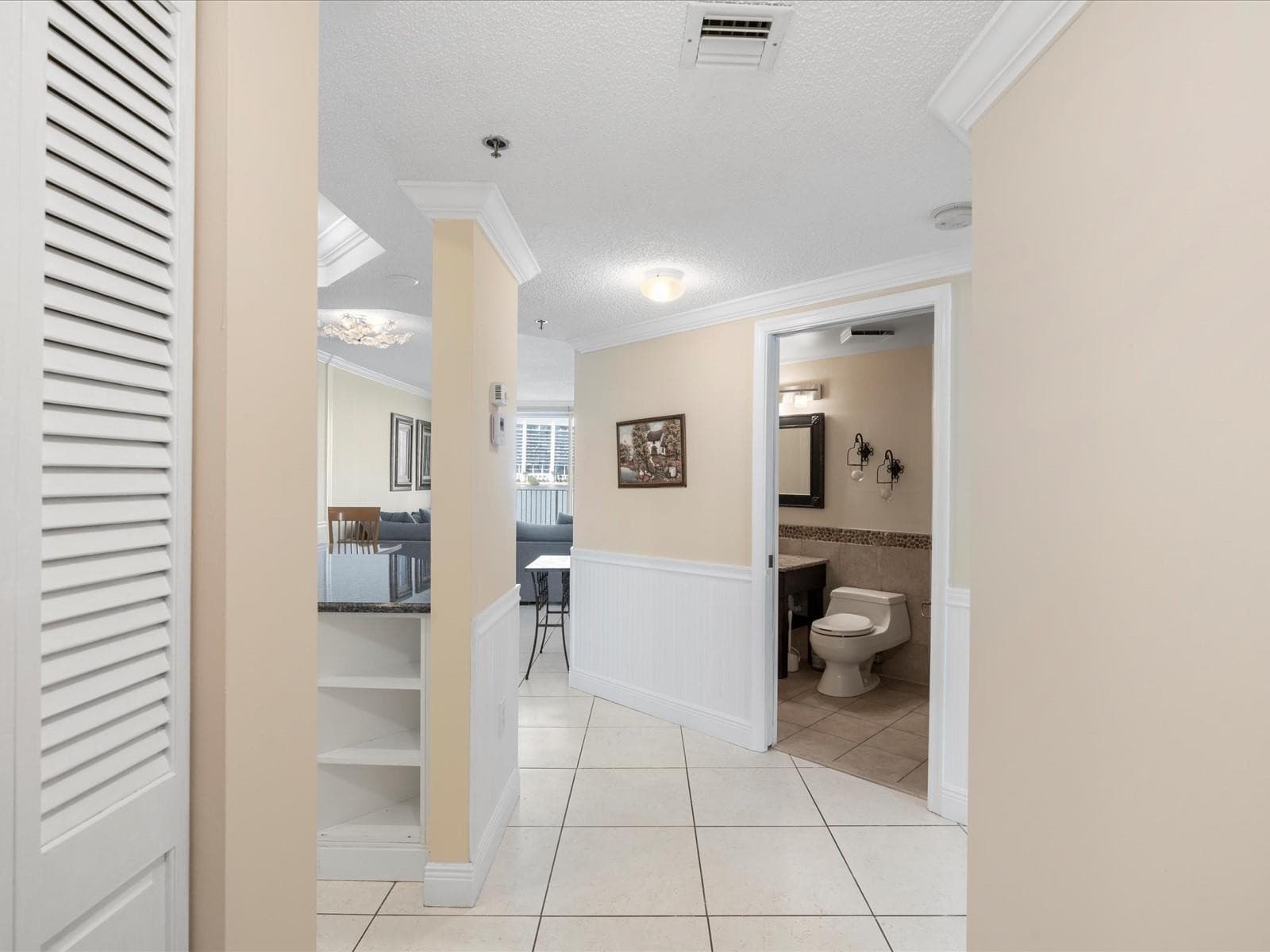 18260 N Bay Road 304, Sunny Isles Beach, FL 33160 19
