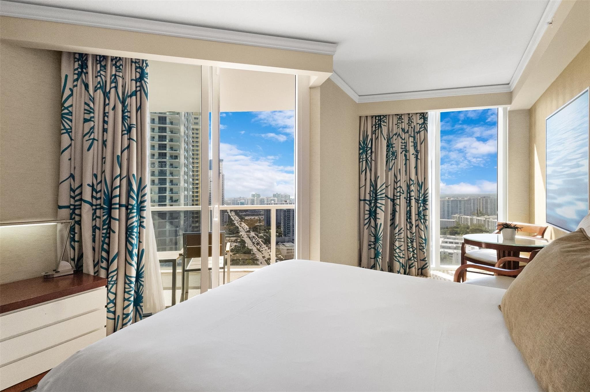 18001 Collins Avenue, Sunny Isles Beach, FL 33160 42
