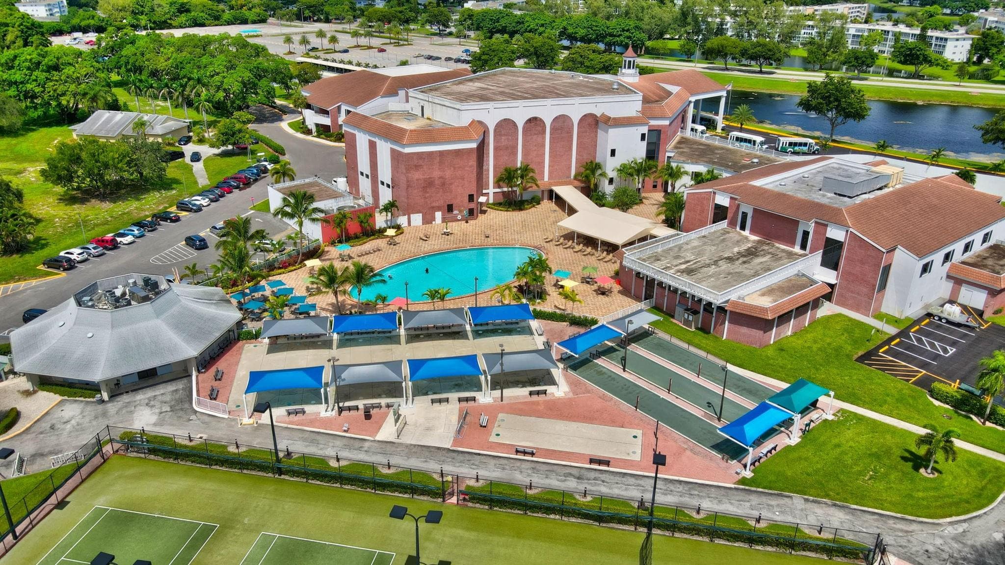 162 Grantham E 162, Deerfield Beach, FL 33442 23
