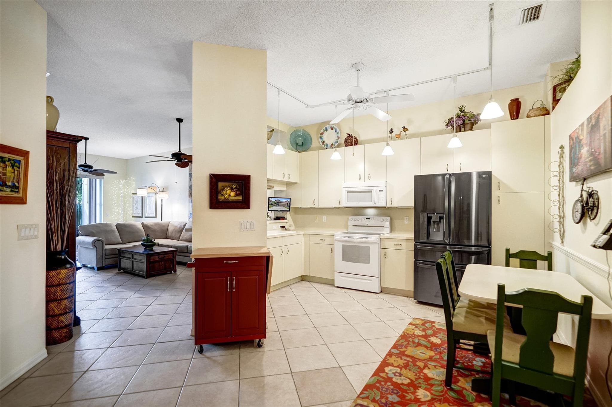 10116 Lombardy Drive 10116, Tamarac, FL 33321 12