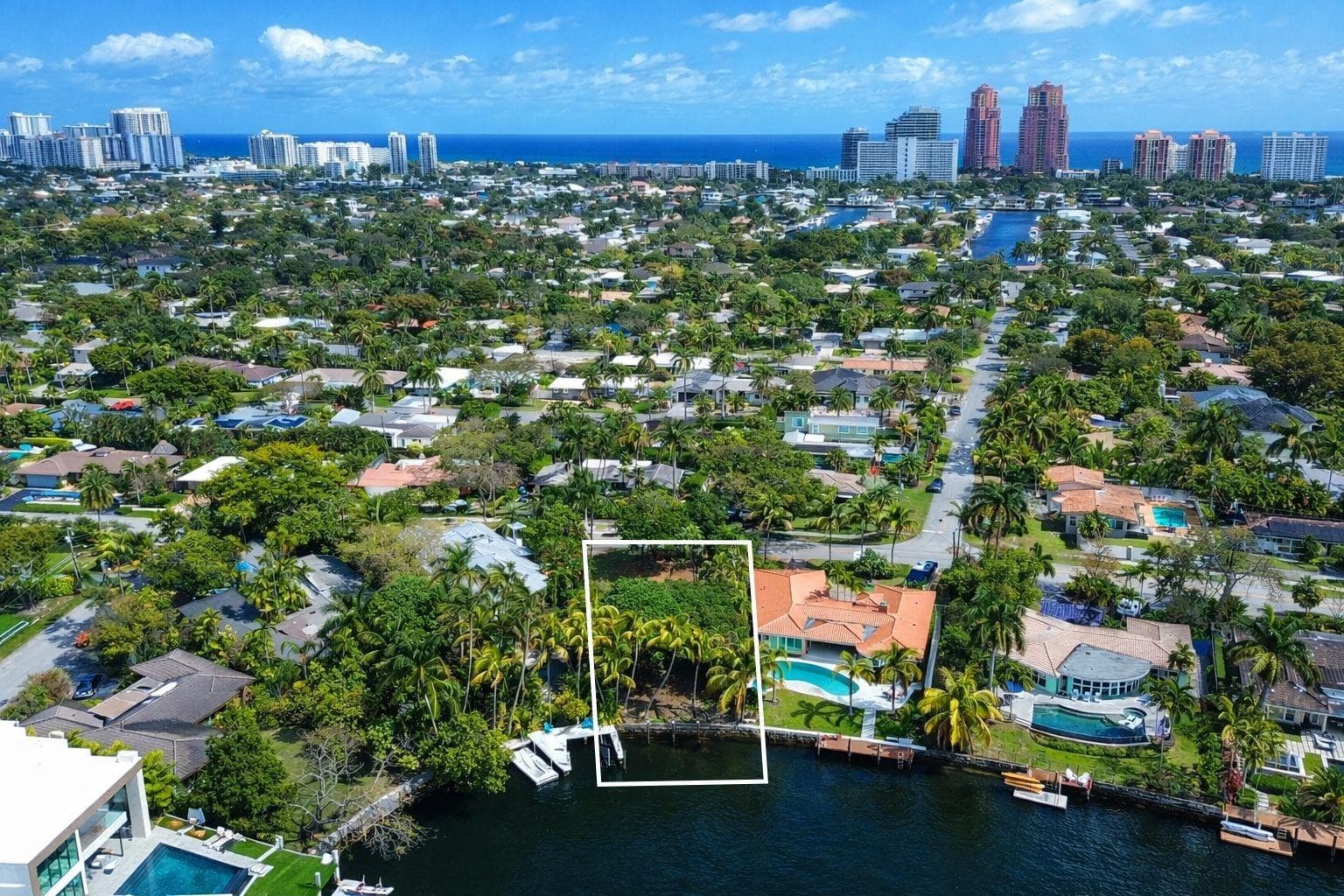 2405 Middle River Drive, Fort Lauderdale, FL 33305 6