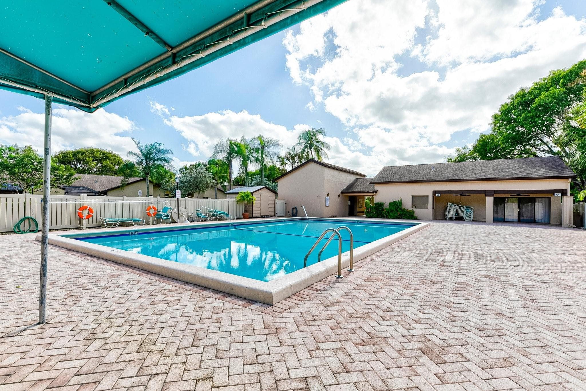 3273 Carambola Circle 23137, Pompano Beach, FL 33066 41
