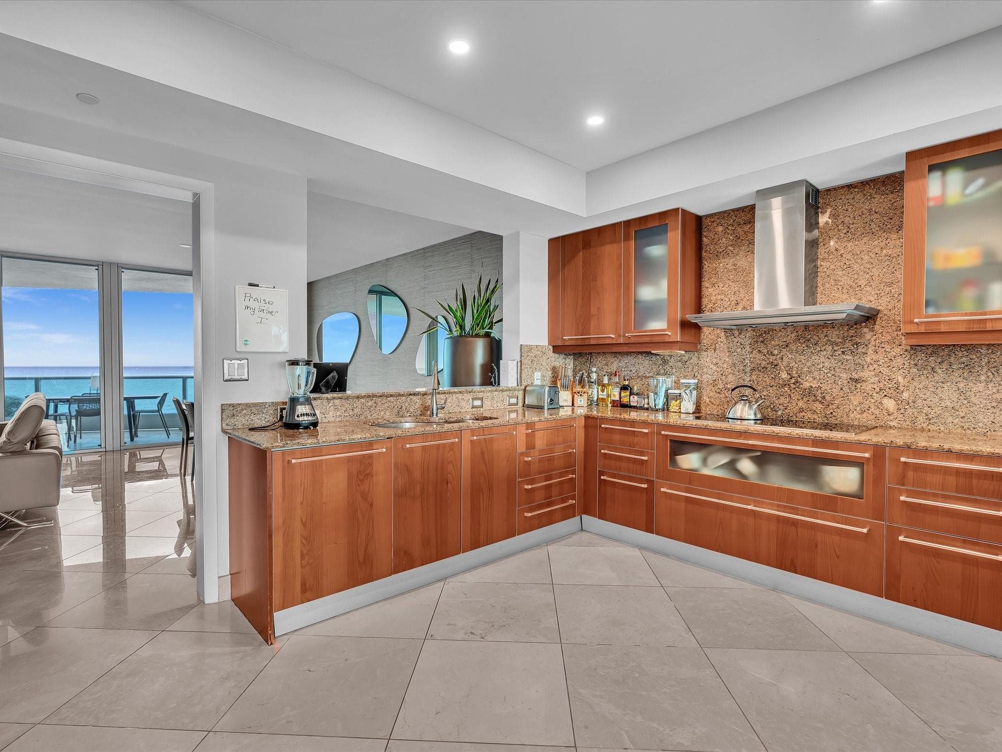 1600 S Ocean Boulevard, Pompano Beach, FL 33062 34