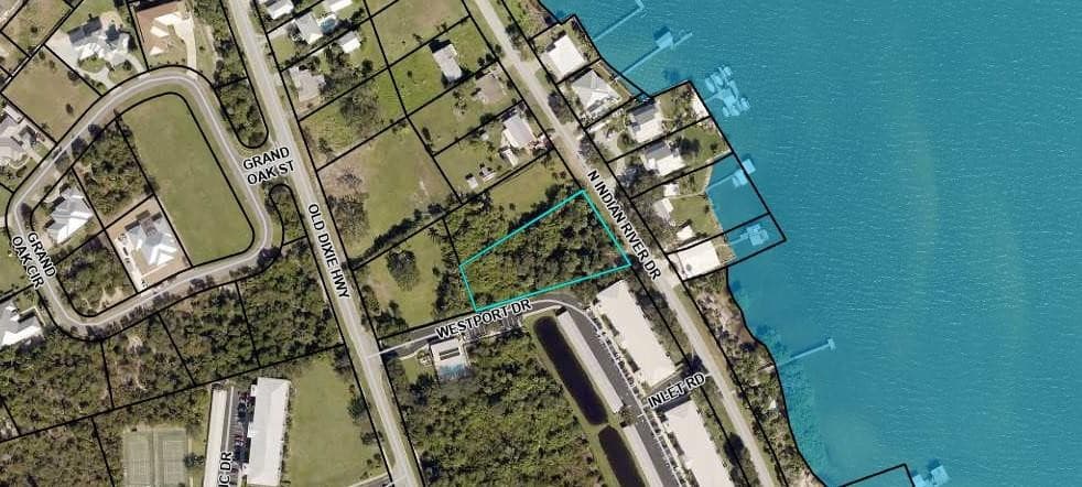 13595 N Indian River Drive, Sebastian, FL 32958