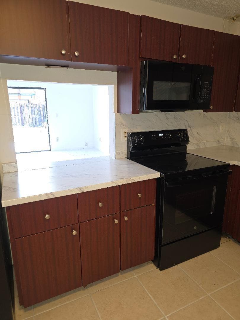 7474 NW 34th Street 7474, Lauderhill, FL 33319 14