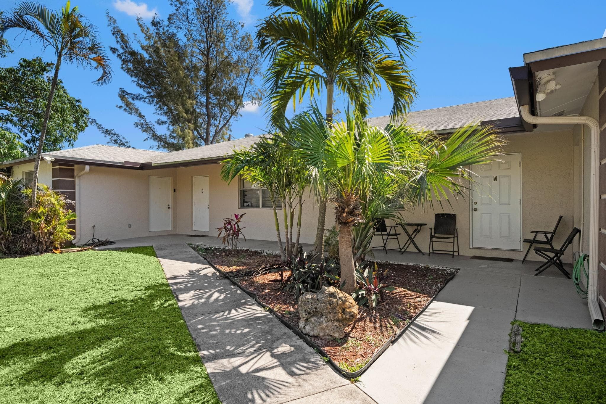 400 NE 2nd Street, Boynton Beach, FL 33435 11