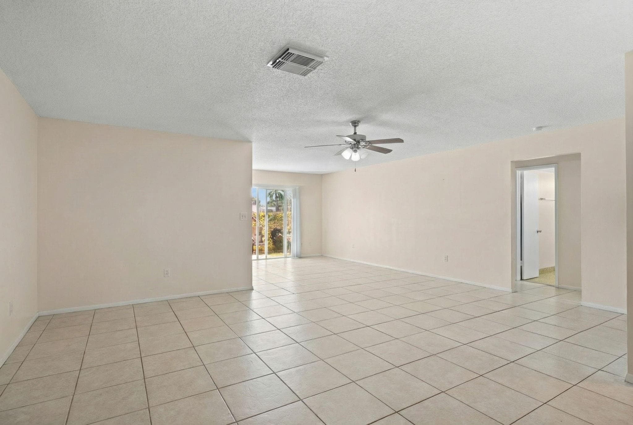 400 NE 2nd Street, Boynton Beach, FL 33435 27