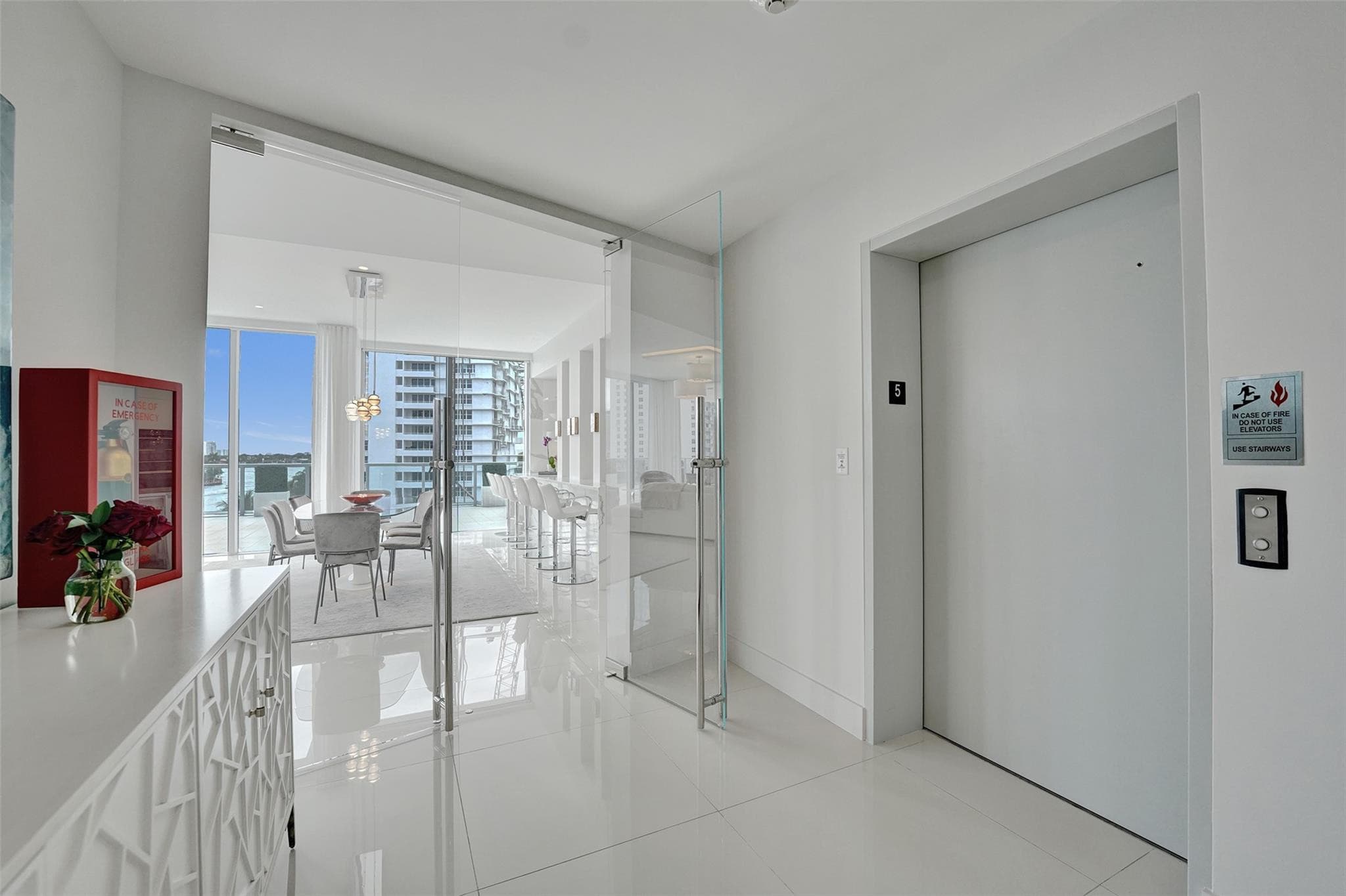 920 Intracoastal Drive 503, Fort Lauderdale, FL 33304 4