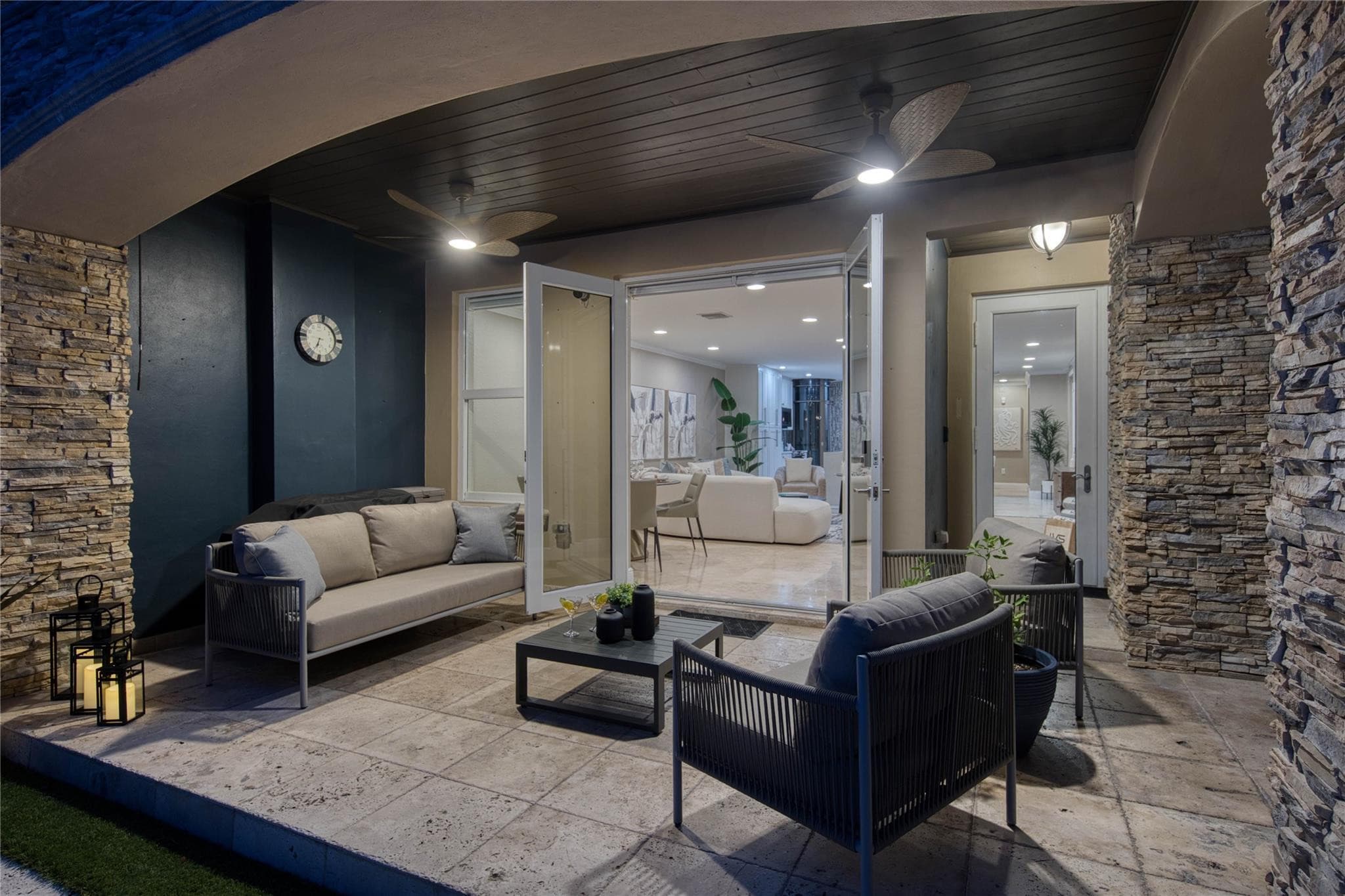 1215 NE 1st Street, Fort Lauderdale, FL 33301 11