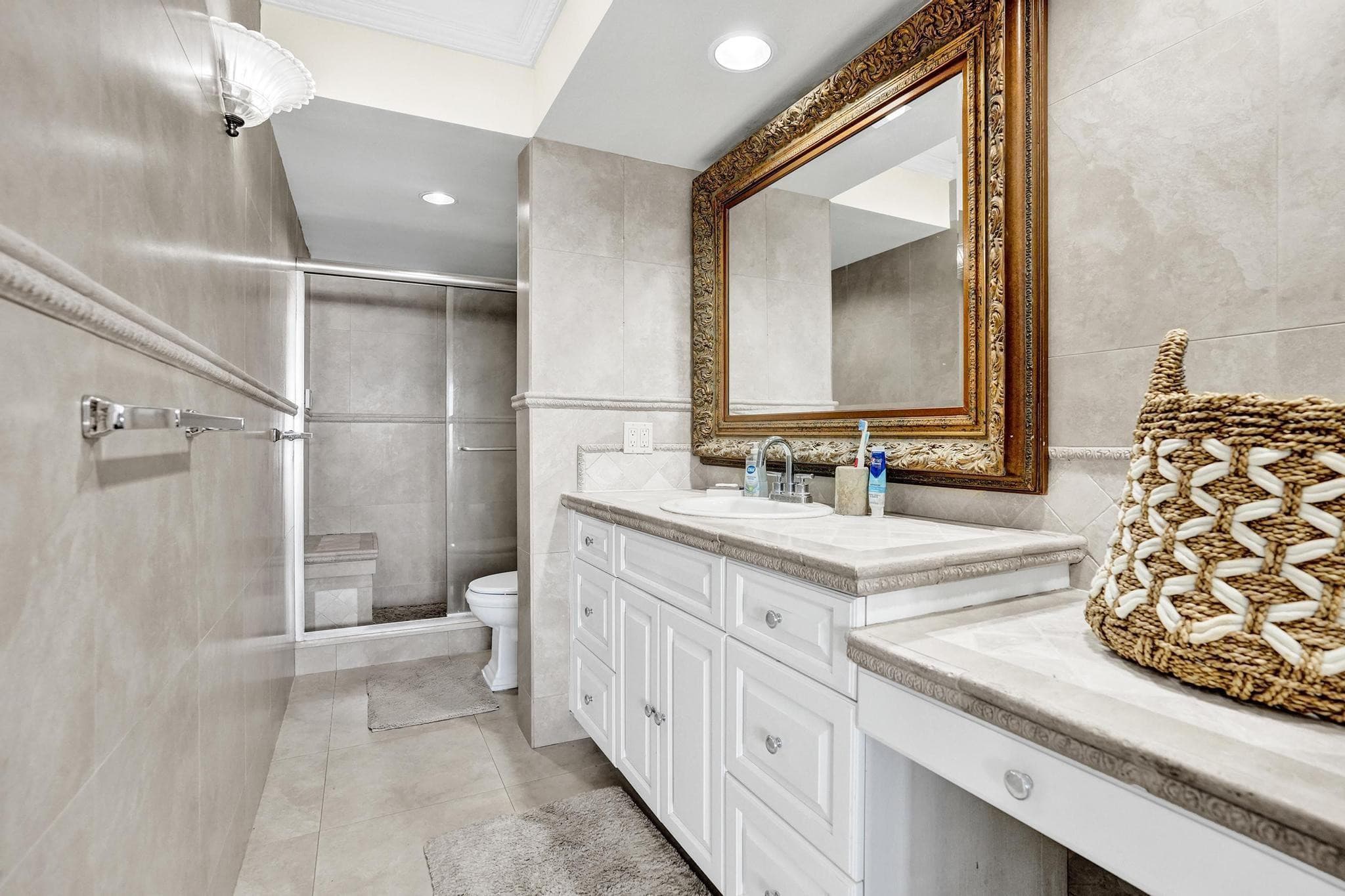 132 Lakeshore Drive 317, North Palm Beach, FL 33408 21