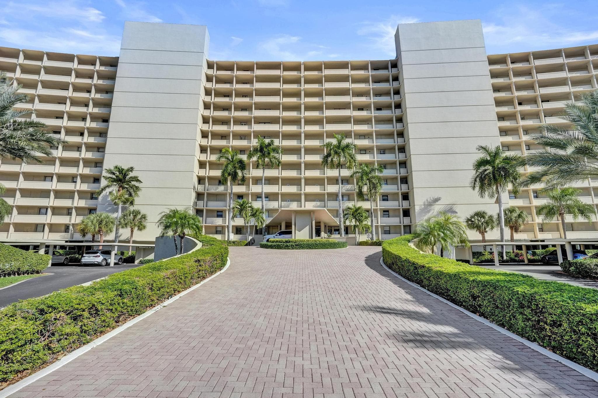 132 Lakeshore Drive 317, North Palm Beach, FL 33408 28