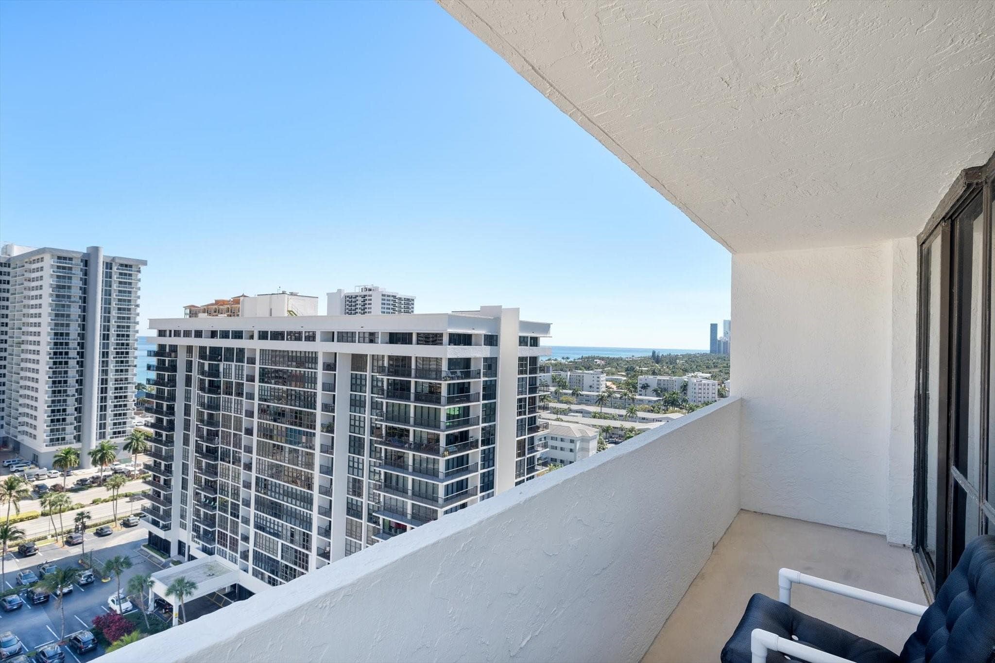 2017 S Ocean Drive Ph1, Hallandale Beach, FL 33009 31