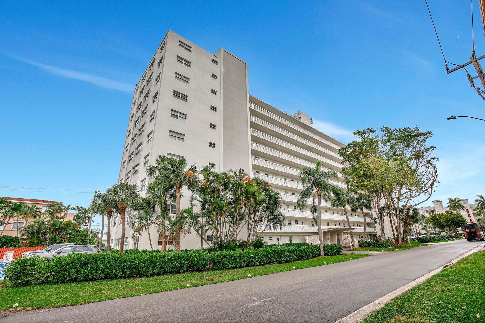 2555 NE 11th Street Ph09, Fort Lauderdale, FL 33304 39