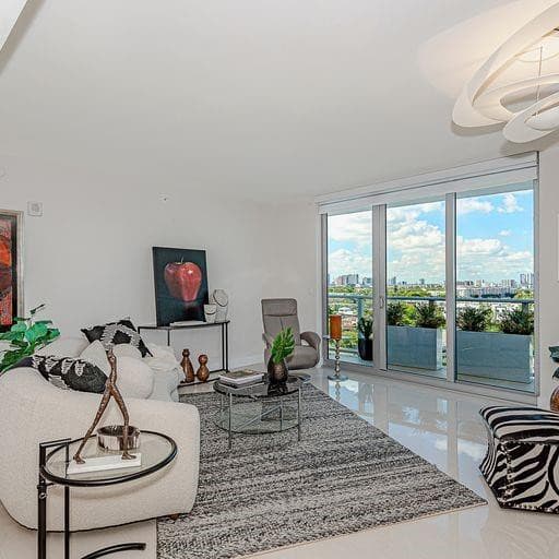 1180 N Federal Highway 1103, Fort Lauderdale, FL 33304 7
