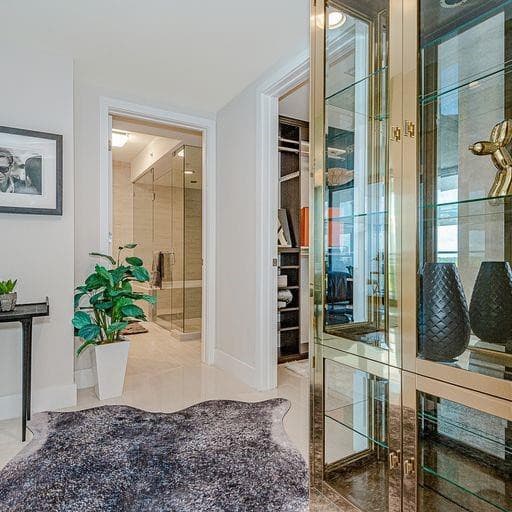 1180 N Federal Highway 1103, Fort Lauderdale, FL 33304 9