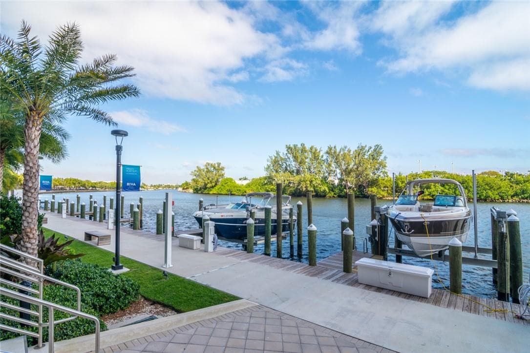 1180 N Federal Highway 1103, Fort Lauderdale, FL 33304 70