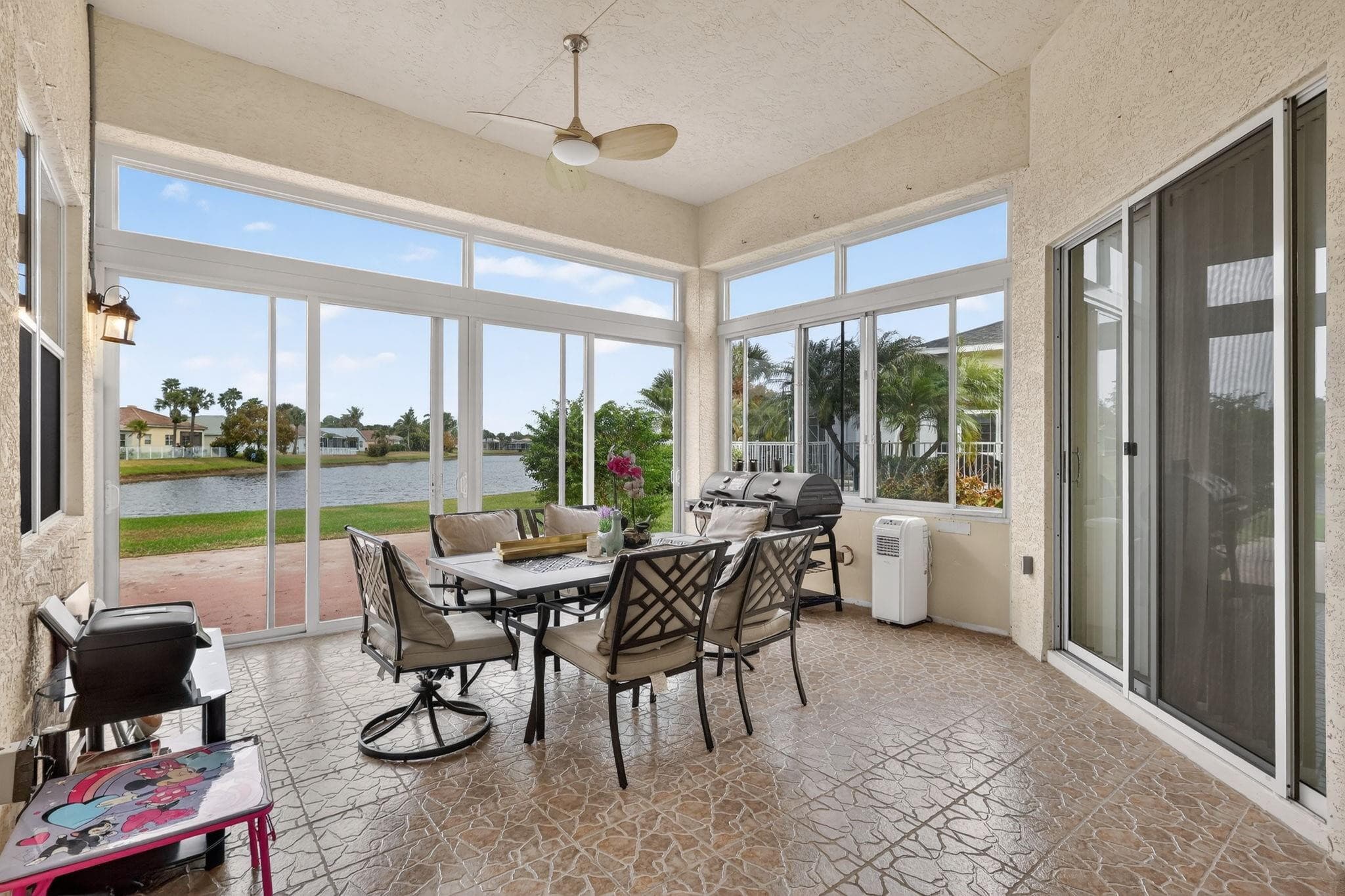 544 SW Lake Manatee Way, Port St. Lucie, FL 34986 23