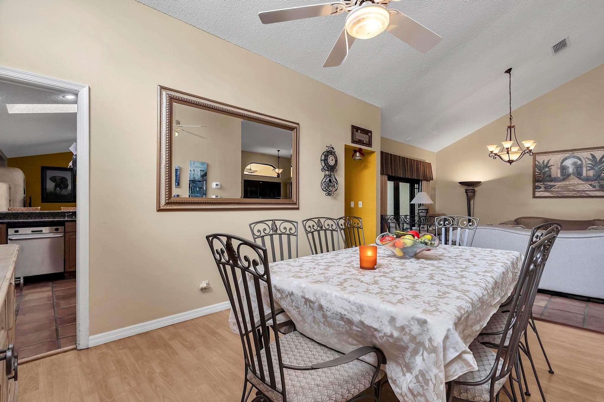 12121 NW 2nd Drive, Coral Springs, FL 33071 13