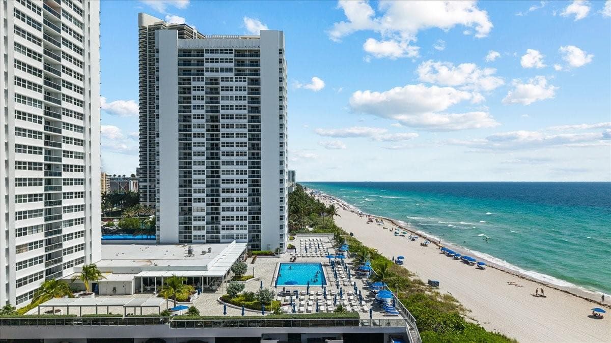 1890 S Ocean Drive PH4, Hallandale Beach, FL 33009 46