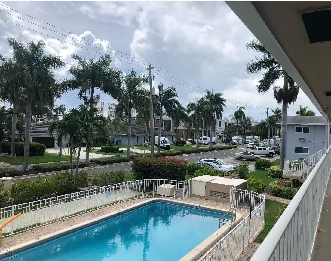 500 Layne Boulevard 18, Hallandale Beach, FL 33009 15