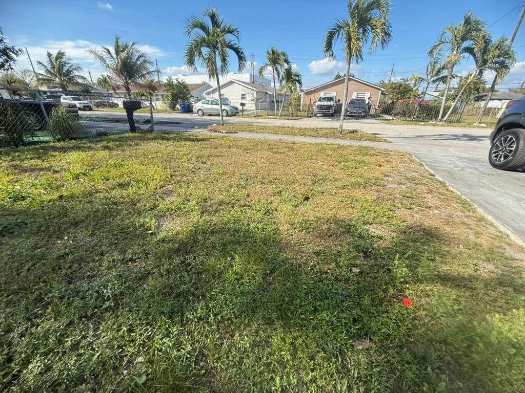 5836 Wiley Street, Hollywood, FL 33023 3