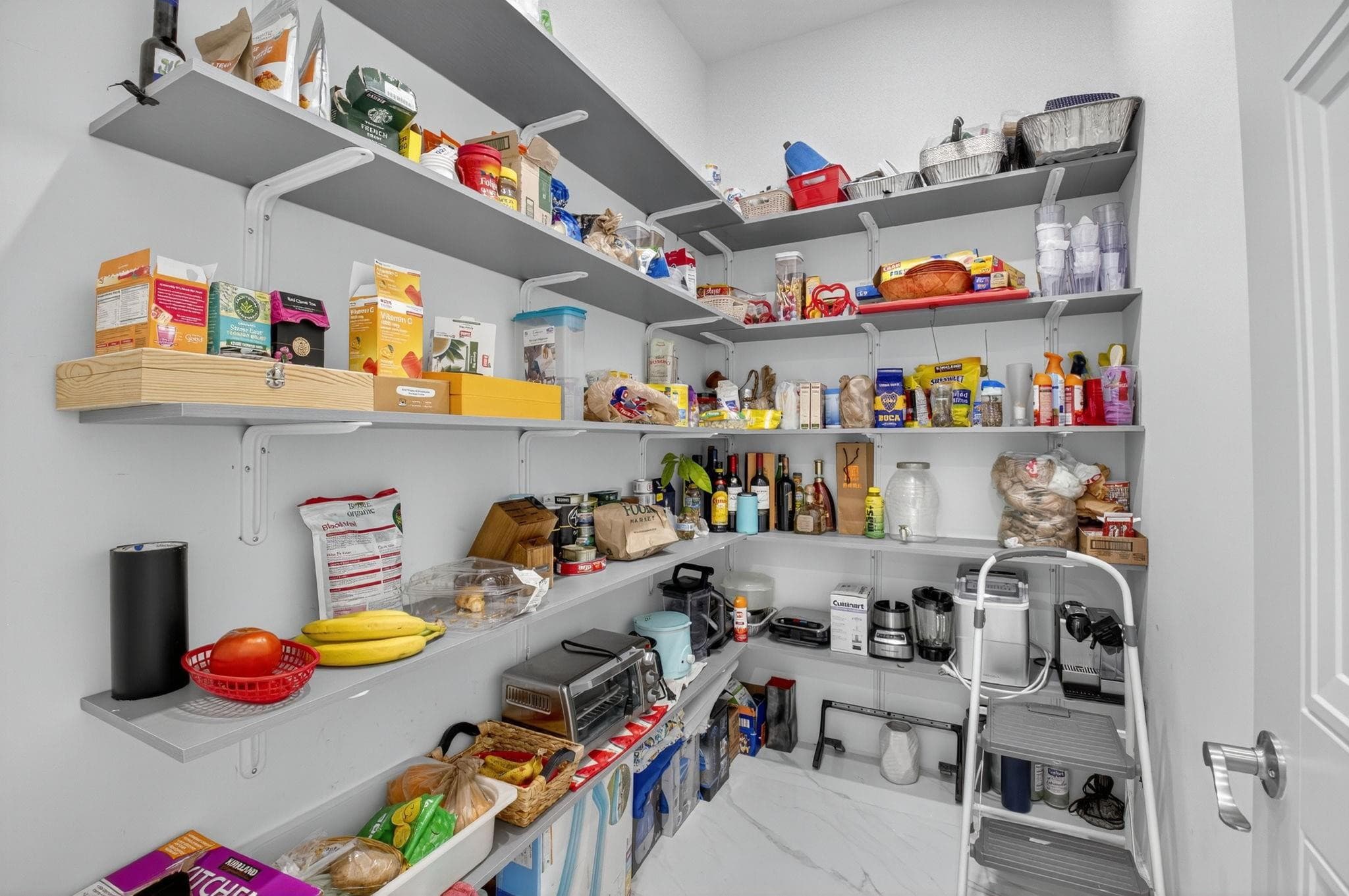 711 NE 6th Street, Boca Raton, FL 33432 26