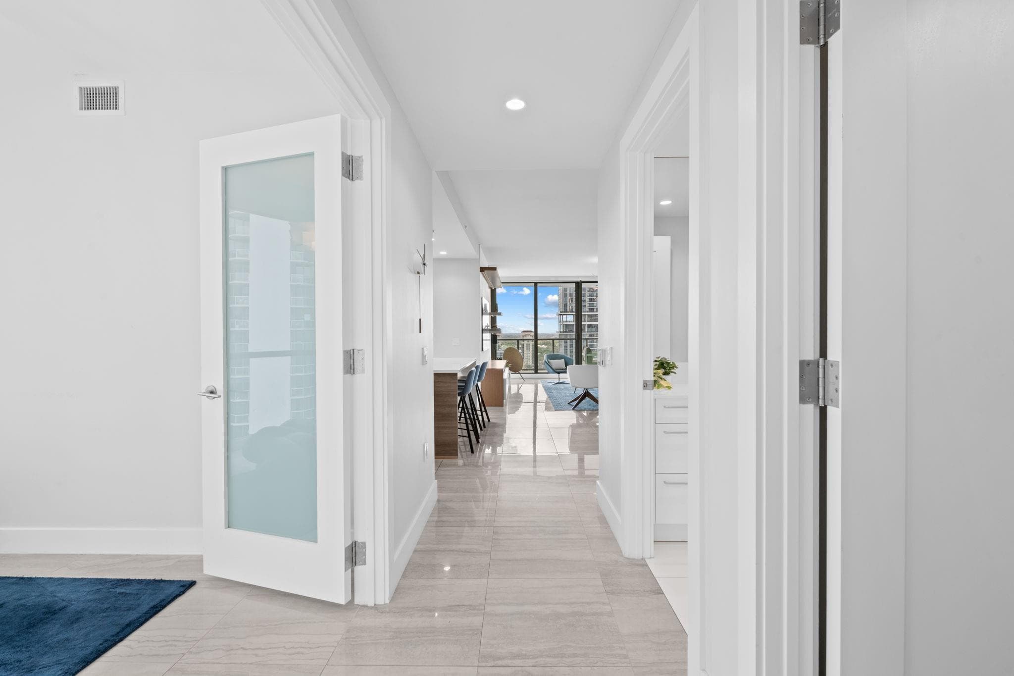 100 E Las Olas Boulevard 2404, Fort Lauderdale, FL 33301 29