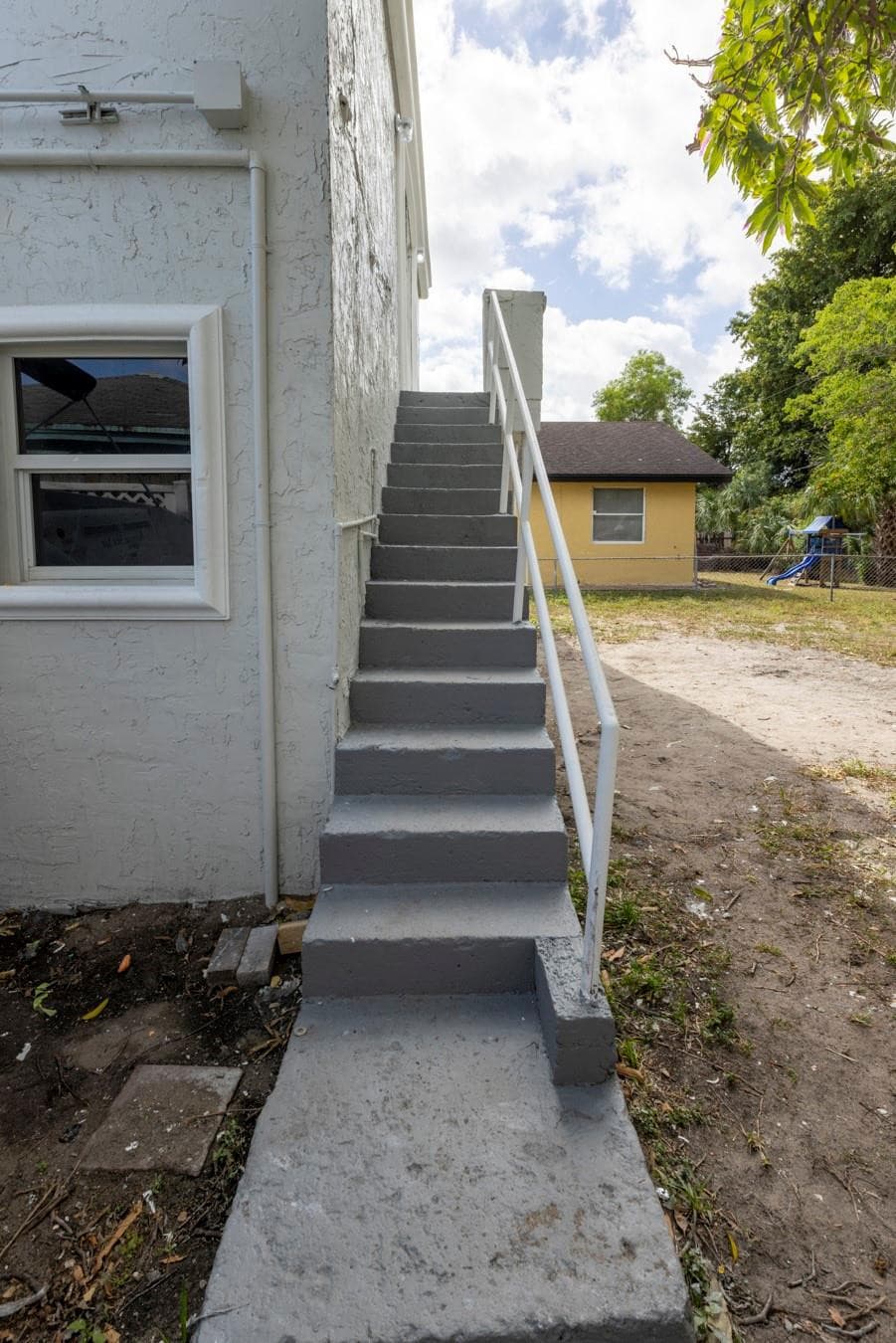 851 NW 4th Avenue, Pompano Beach, FL 33060 19