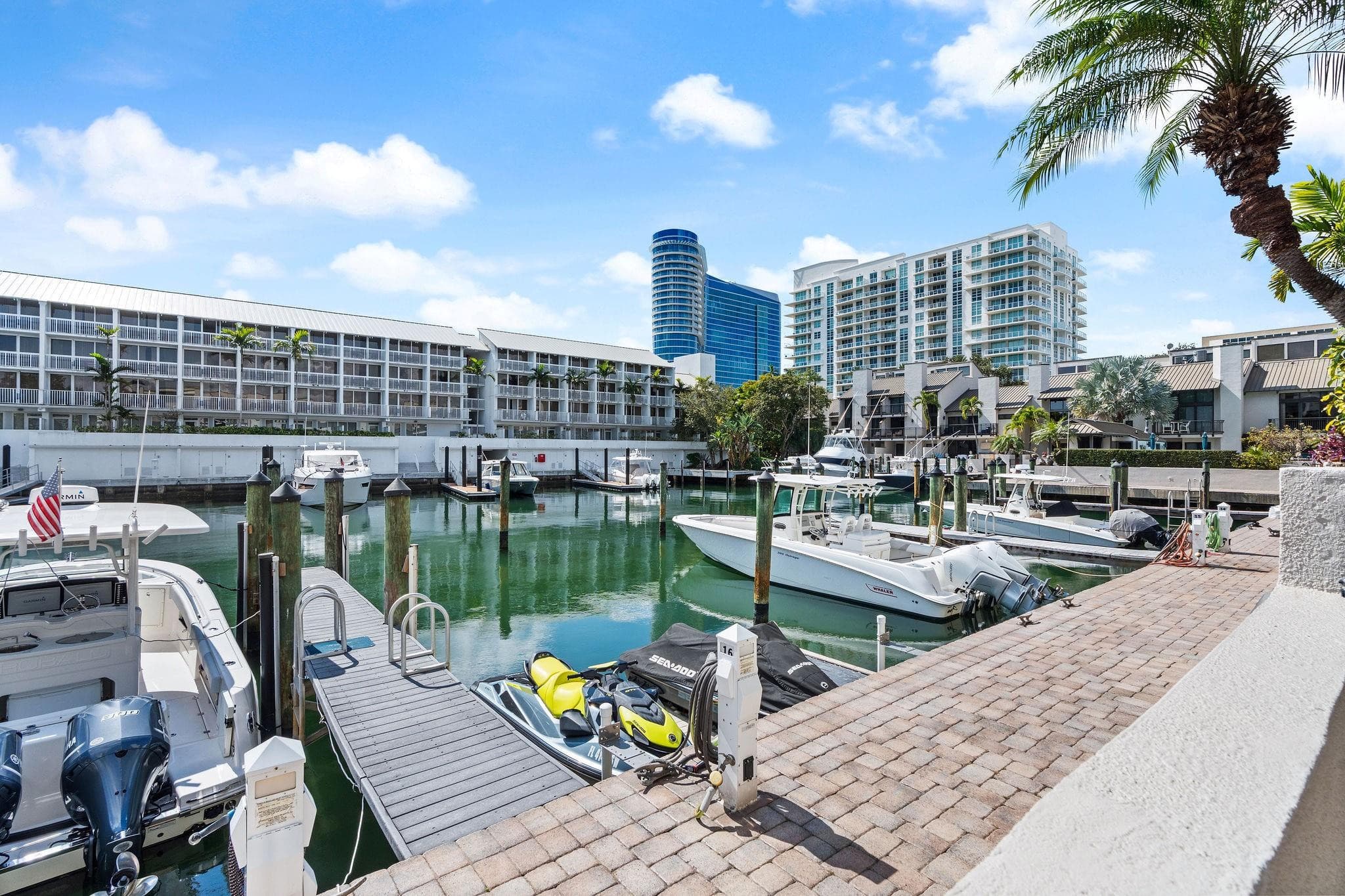 16 Portside Drive 16c, Fort Lauderdale, FL 33316 36