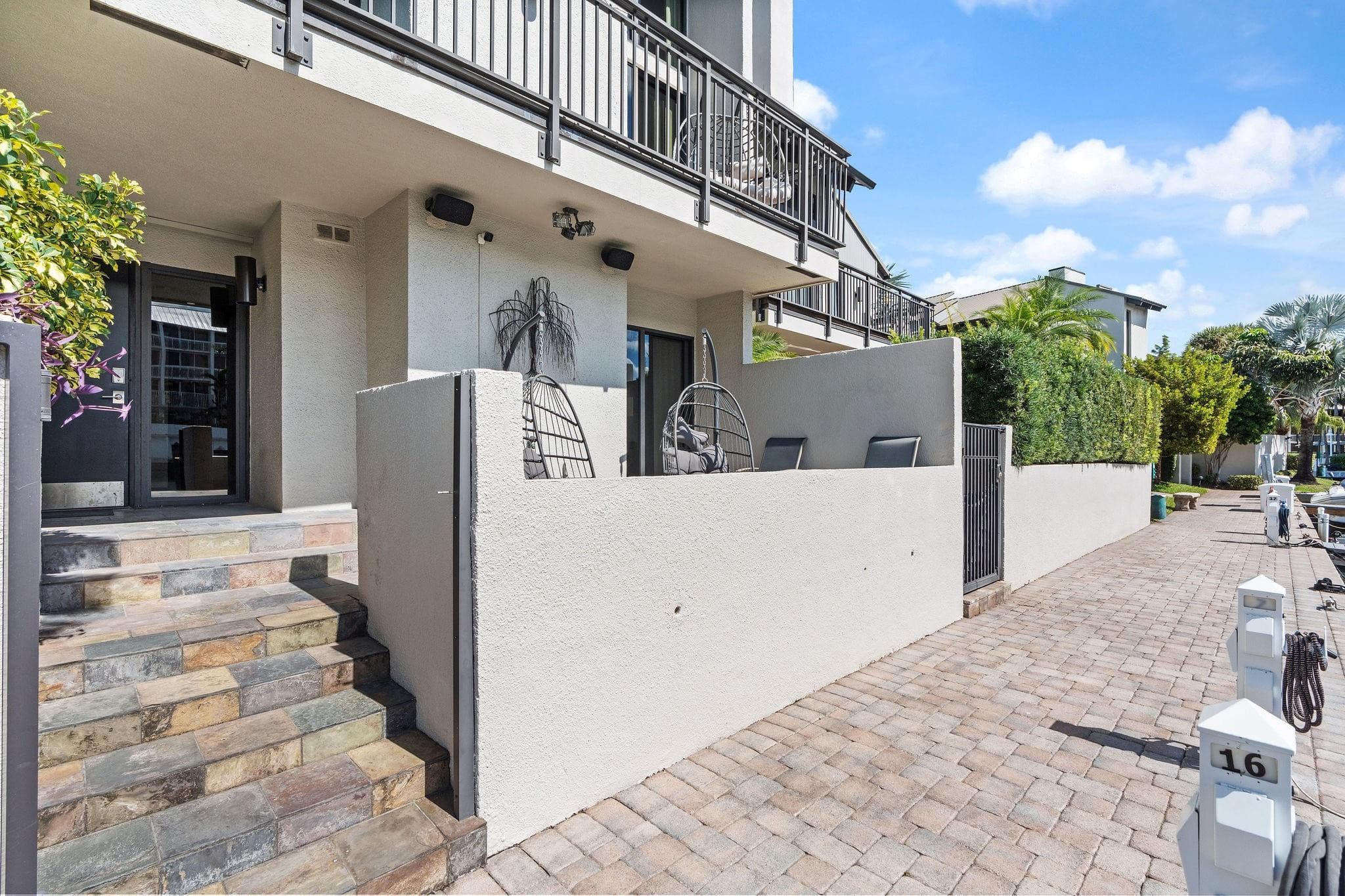 16 Portside Drive 16c, Fort Lauderdale, FL 33316 37