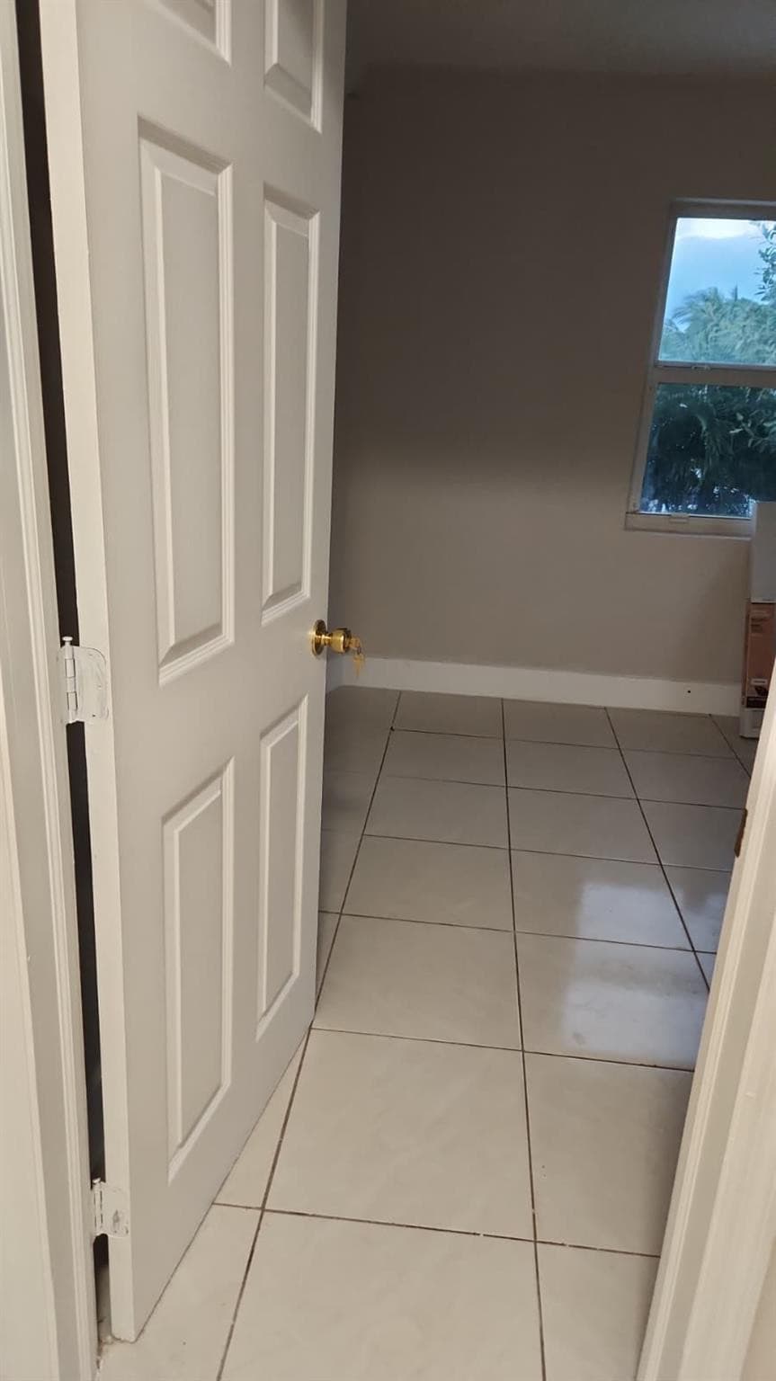 1104 State Street B, West Palm Beach, FL 33407 2