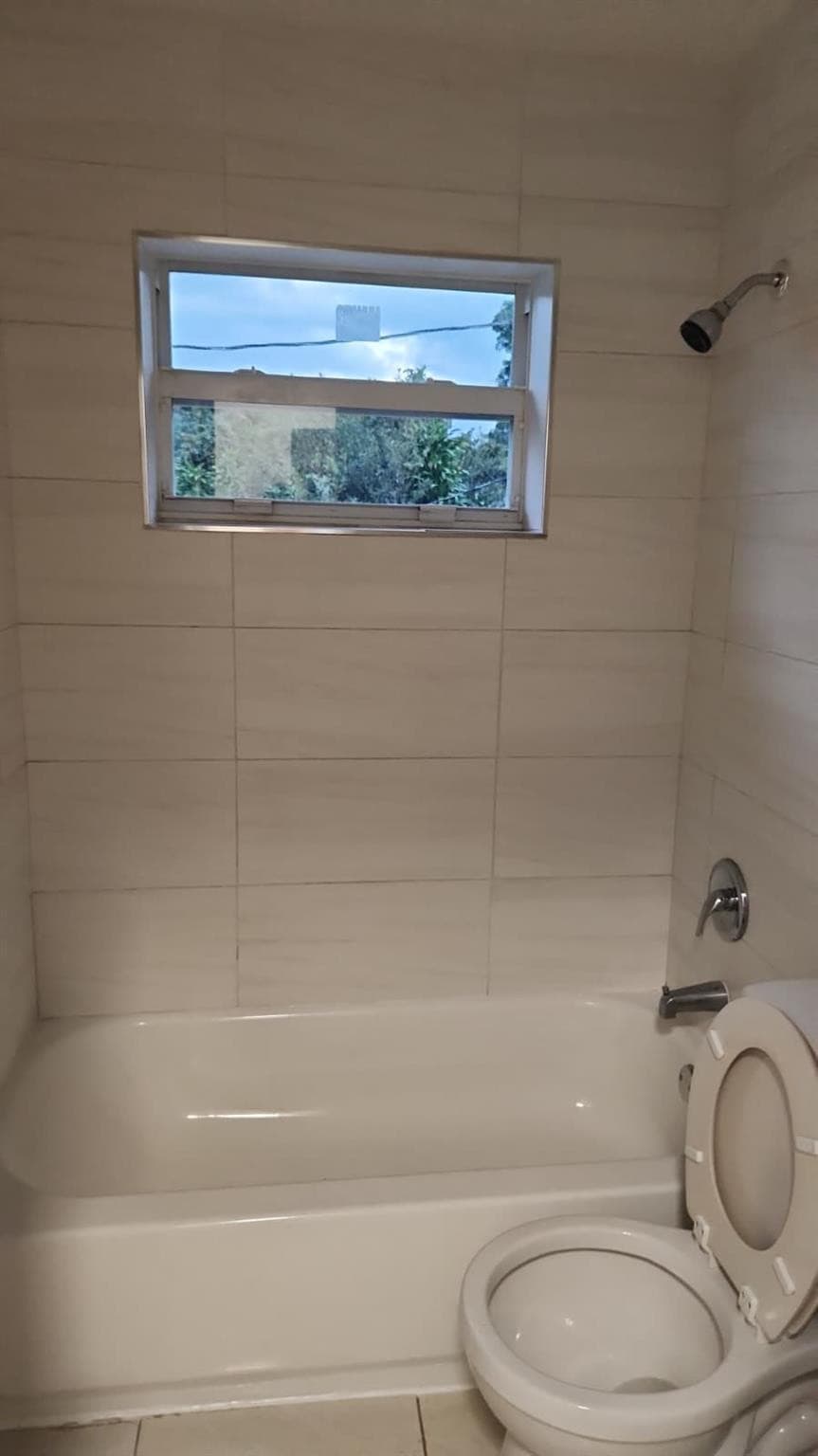 1104 State Street B, West Palm Beach, FL 33407 5