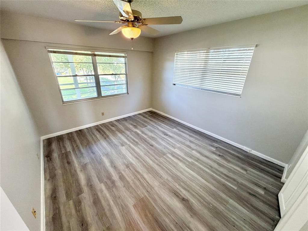 84 Mansfield B 84, Boca Raton, FL 33434 14