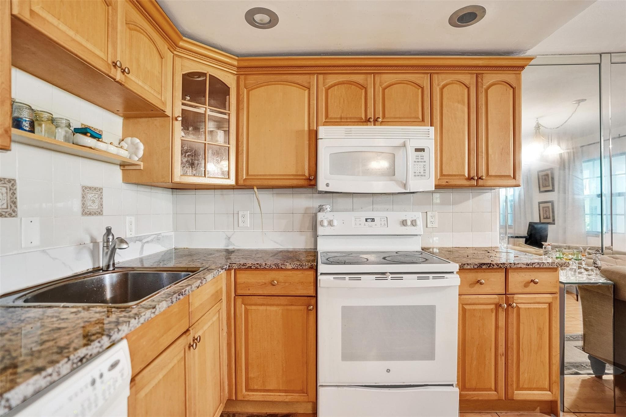 5208 NE 24th Terrace F118, Fort Lauderdale, FL 33308 11