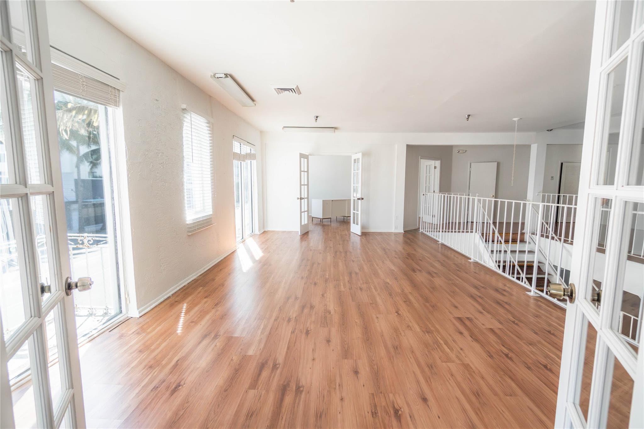 49 N Federal Highway, Dania Beach, FL 33004 14