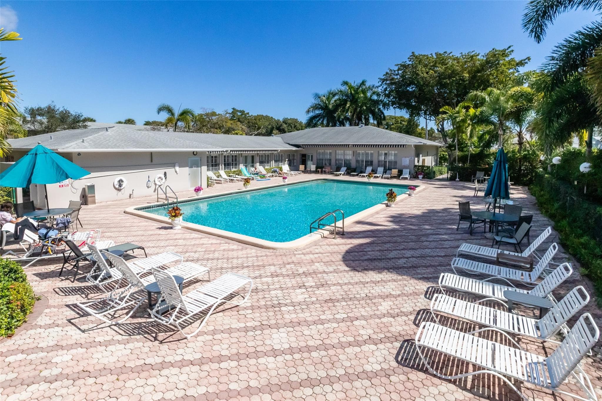 2300 NW 22nd Avenue 112, Delray Beach, FL 33445 42