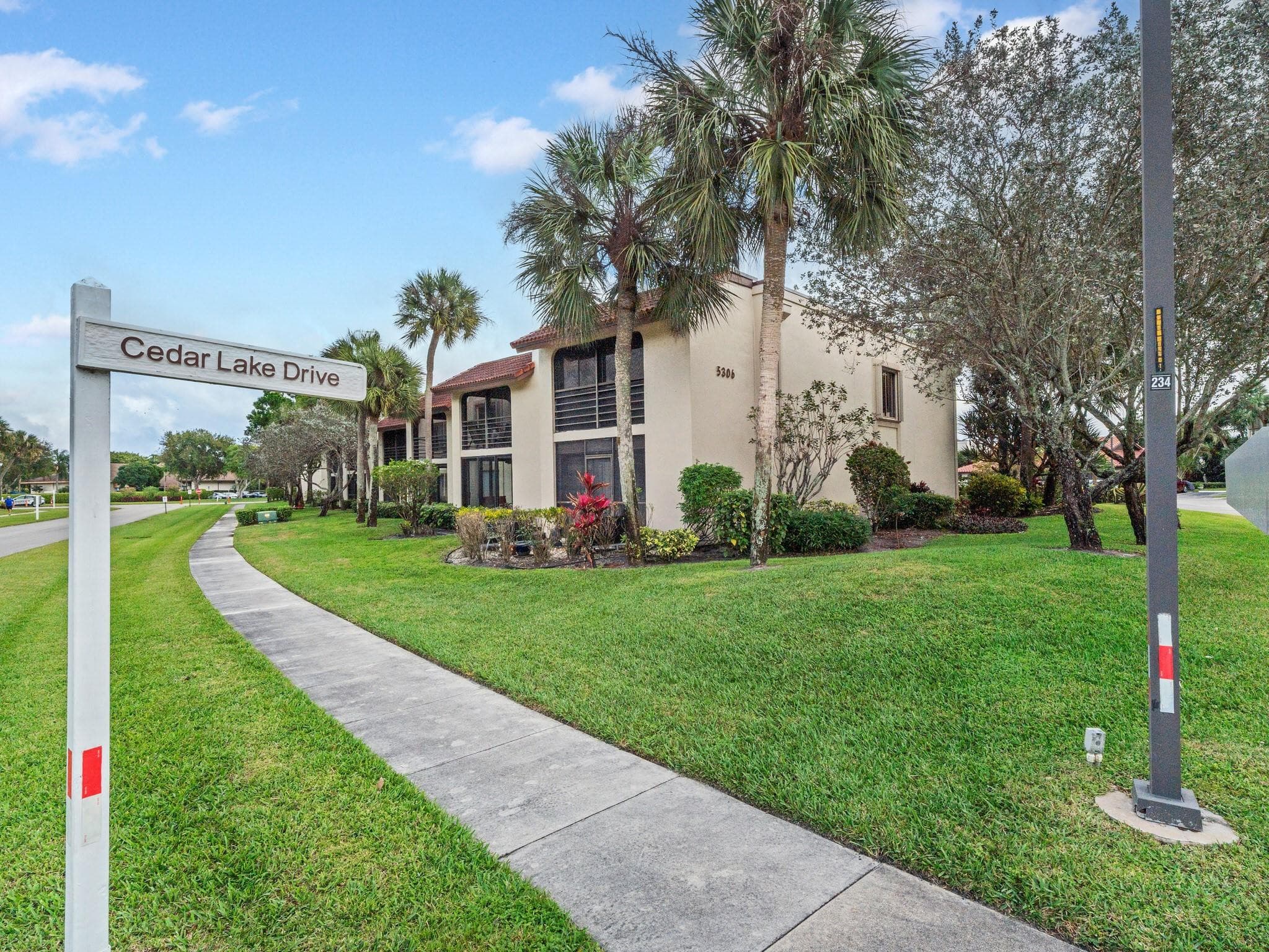 5306 Cedar Lake Drive 203, Boynton Beach, FL 33437 37