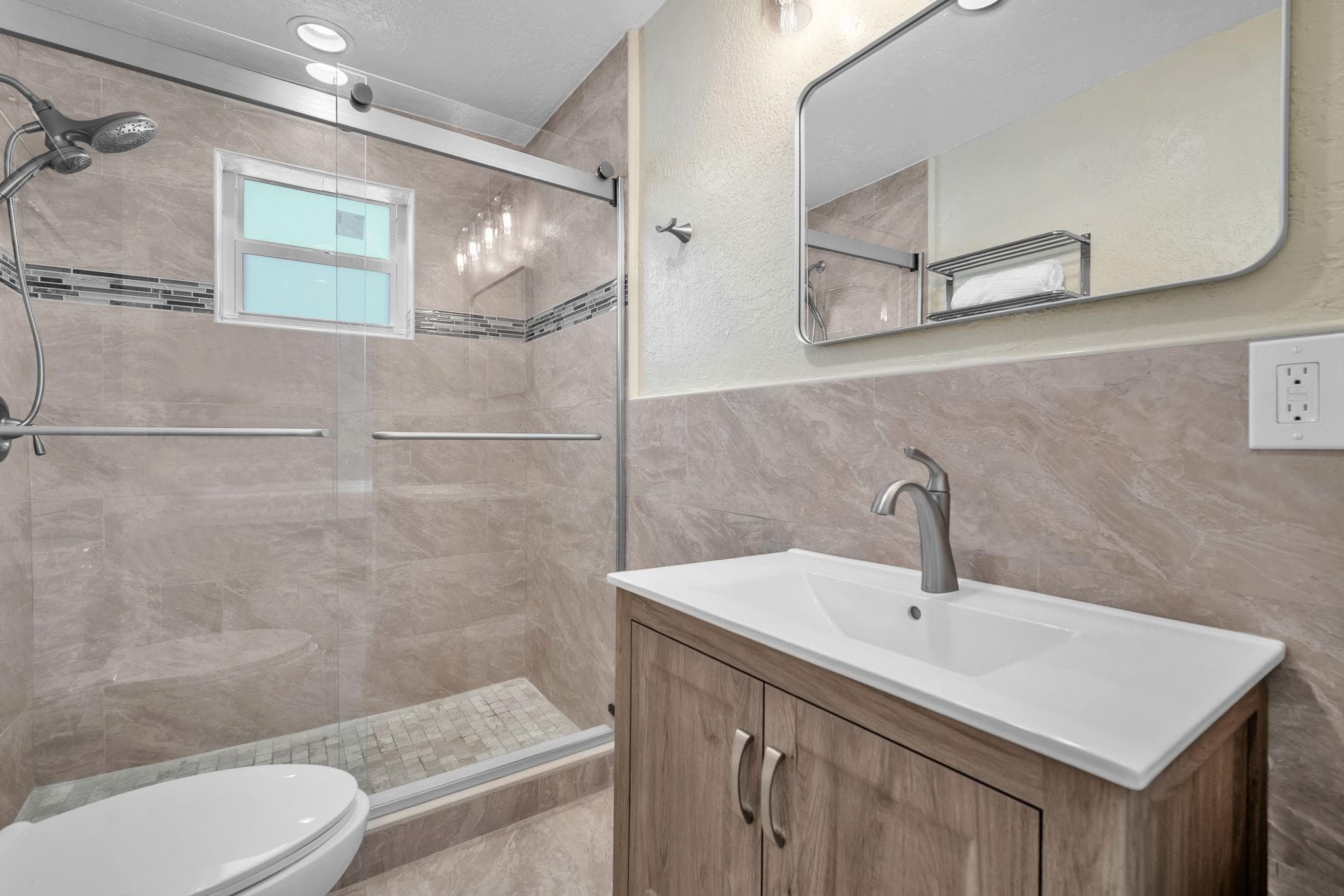 3308 E El Vedado Court, West Palm Beach, FL 33405 21