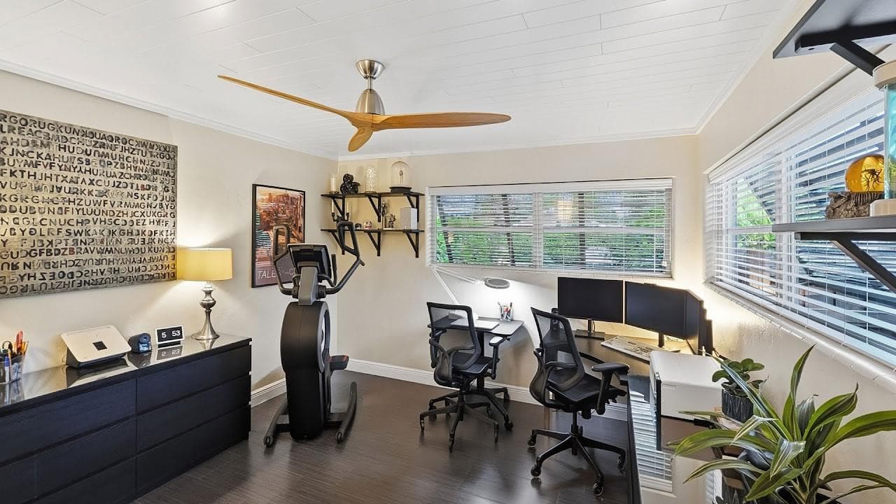 1516 NE 12th Street, Fort Lauderdale, FL 33304 11