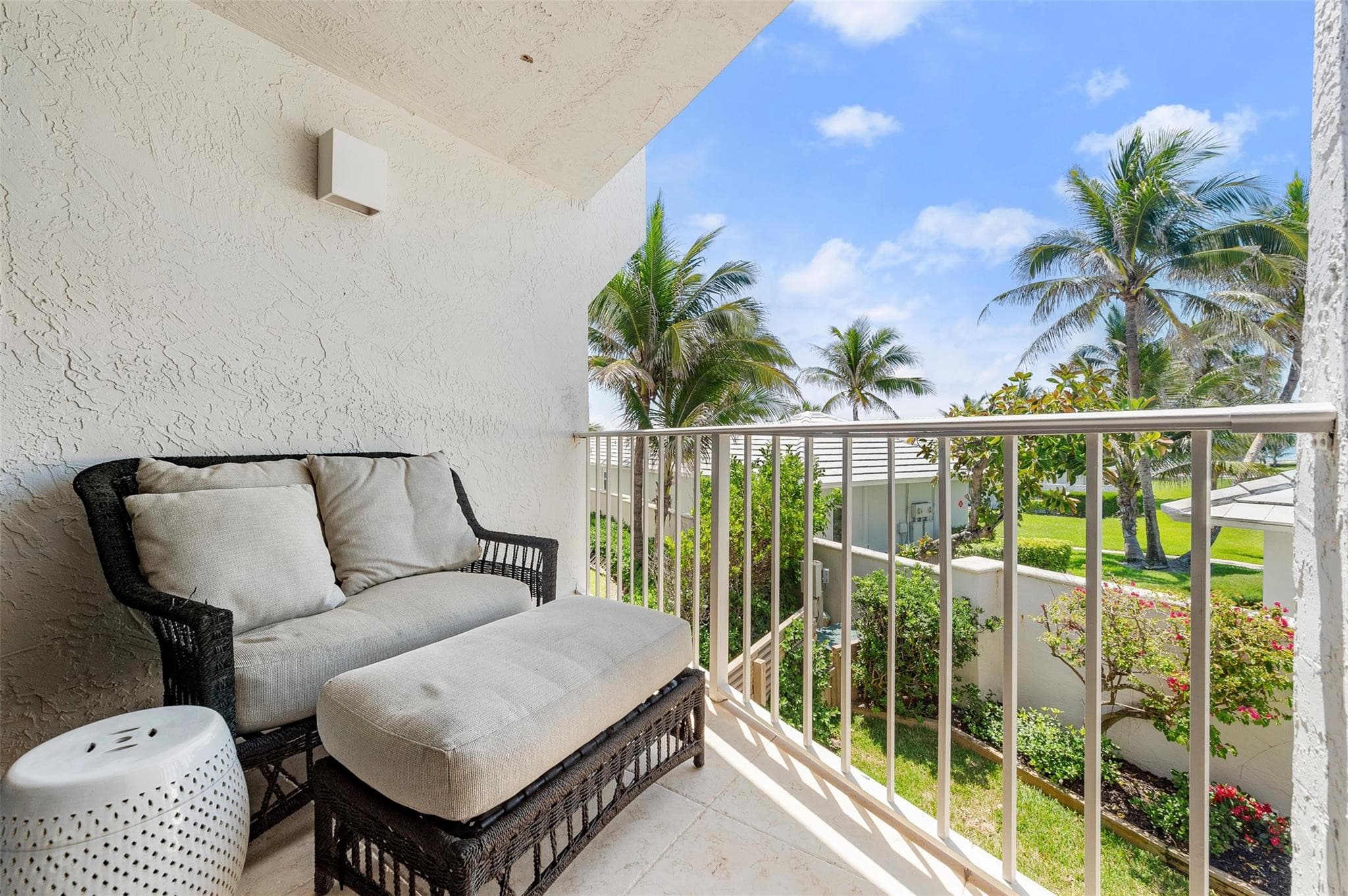 1223 Hillsboro Mile 6, Hillsboro Beach, FL 33062 33